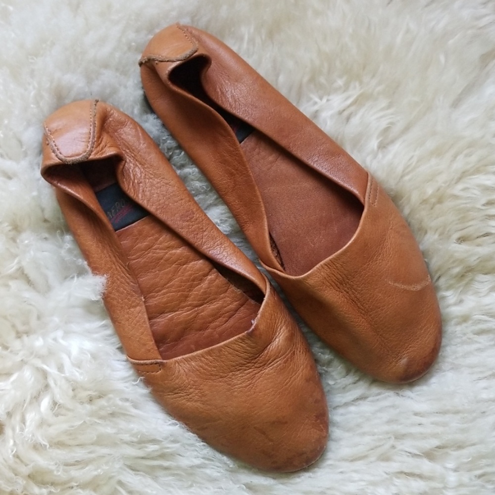 vtg Leather Flats
